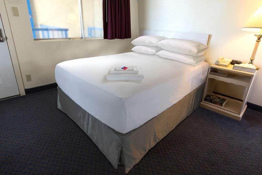 Americas Best Value Inn Story City Camera foto